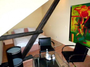 HAHNE'S Hotel and Boarding